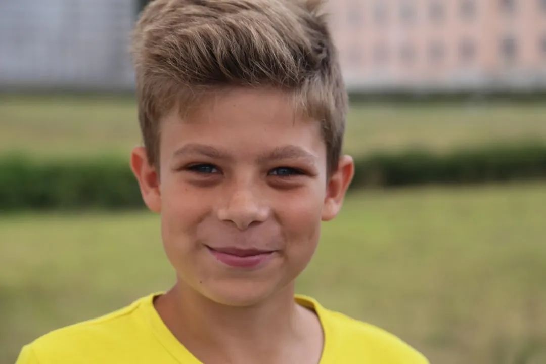 You are currently viewing how to make money as a 12 year old