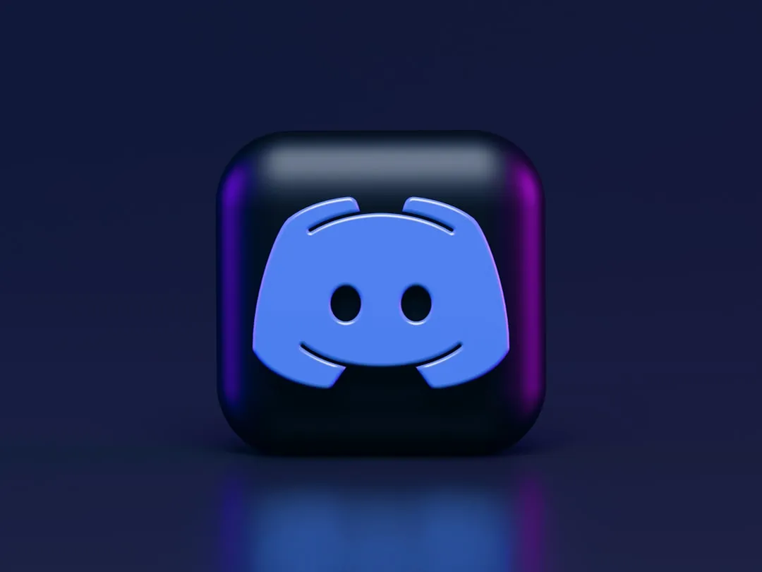 You are currently viewing how to black out text on discord